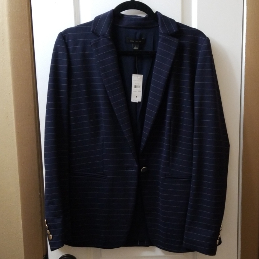 NWT Navy blazer with white pin stripes